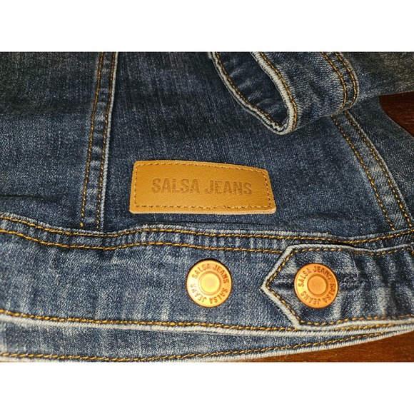 Salsa Brand Blue Jean‎ Denim Crop Trucker Style Jacket Womans Size Medium - Picture 8 of 10
